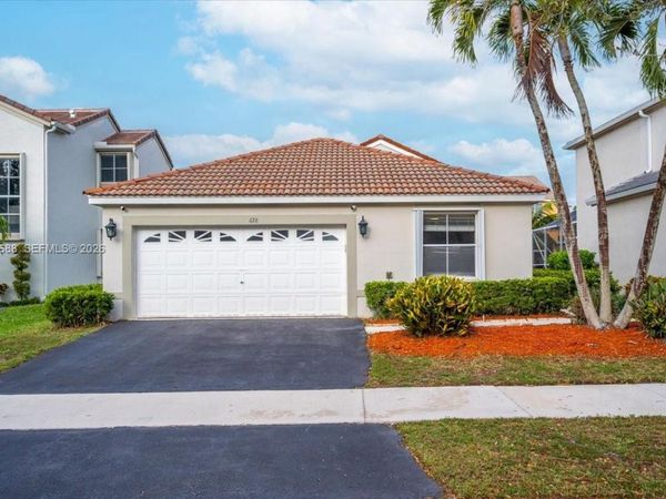 628 Stanton Dr , Weston, FL 33326