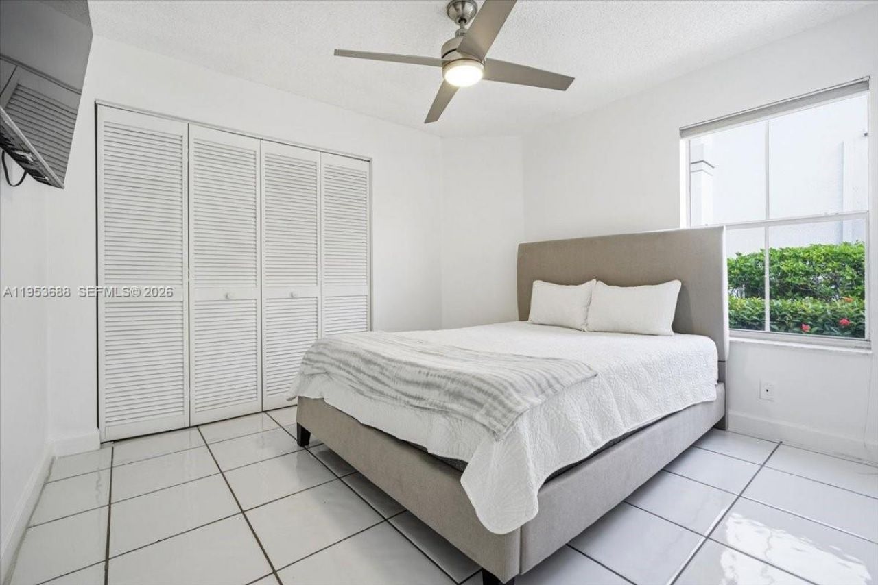 628 Stanton Dr , Weston, FL 33326 Photo