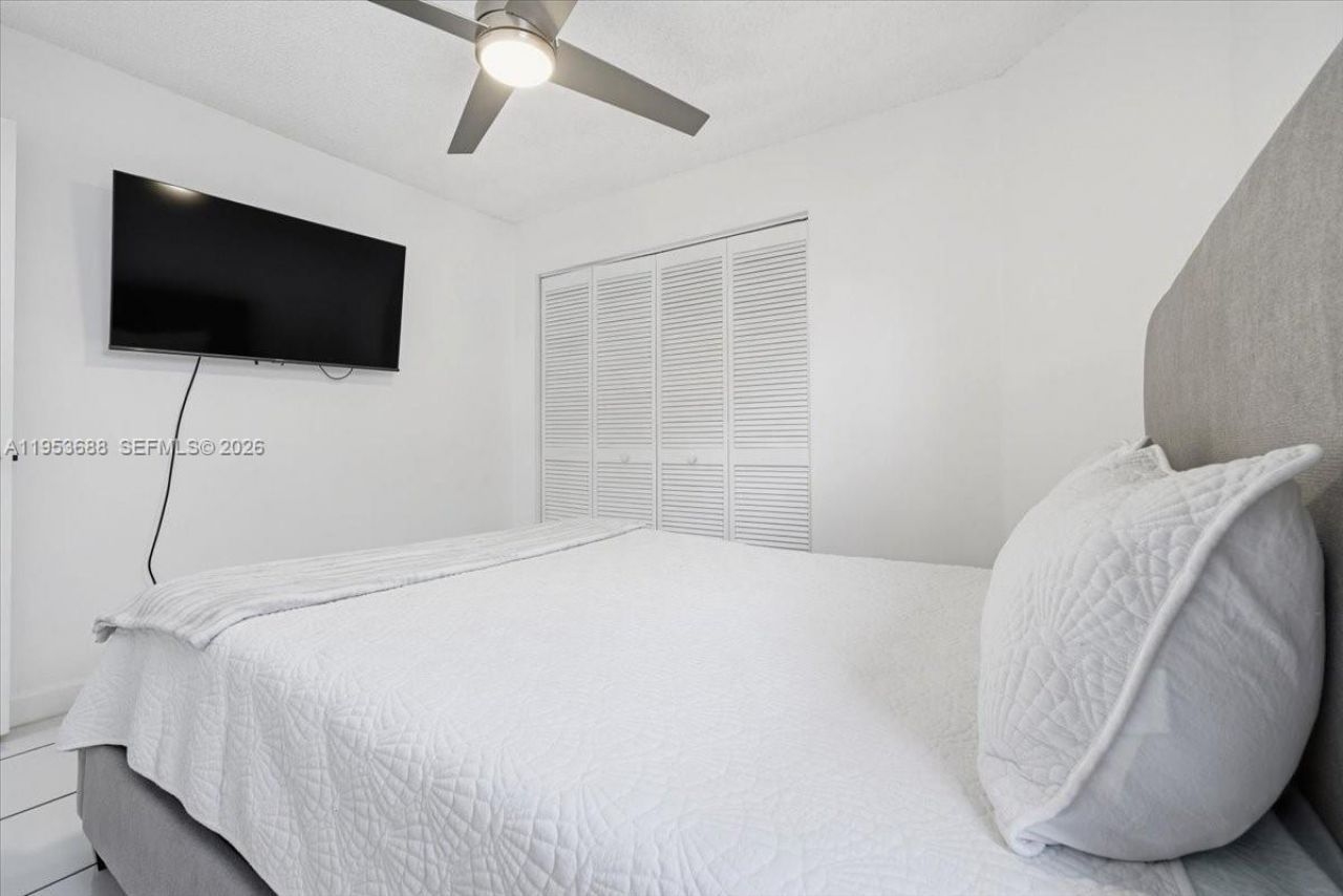 628 Stanton Dr , Weston, FL 33326 Photo