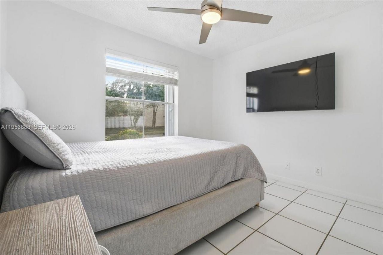 628 Stanton Dr , Weston, FL 33326 Photo