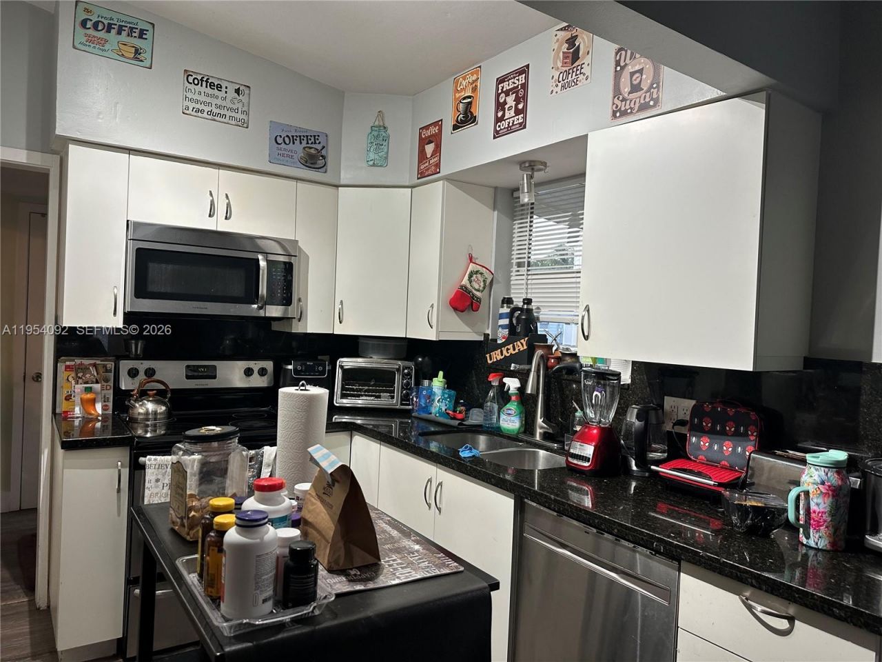 5700 SW 54th Ter, Davie, FL 33314 Photo