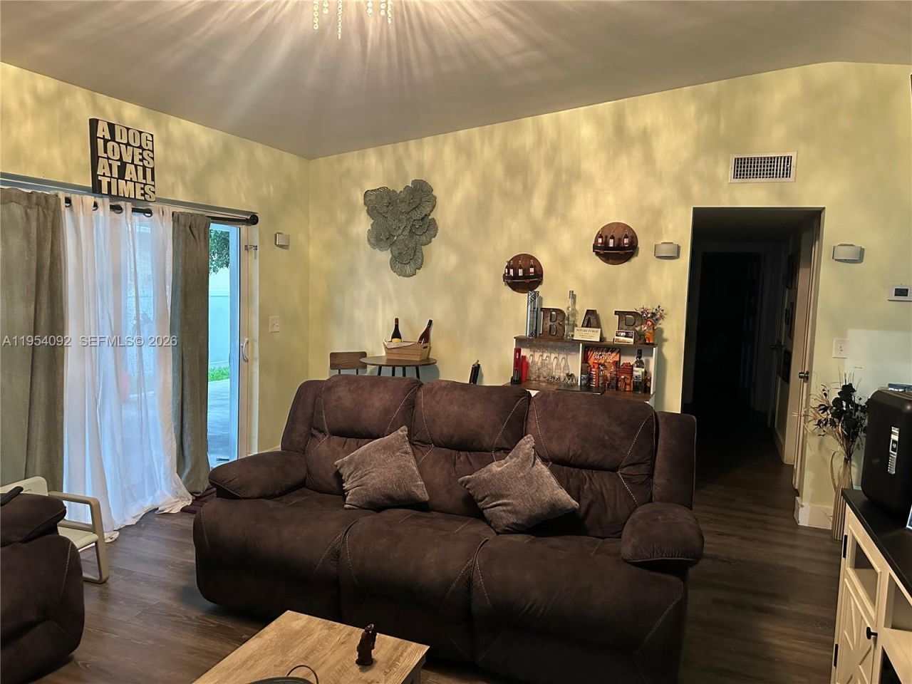 5700 SW 54th Ter, Davie, FL 33314 Photo