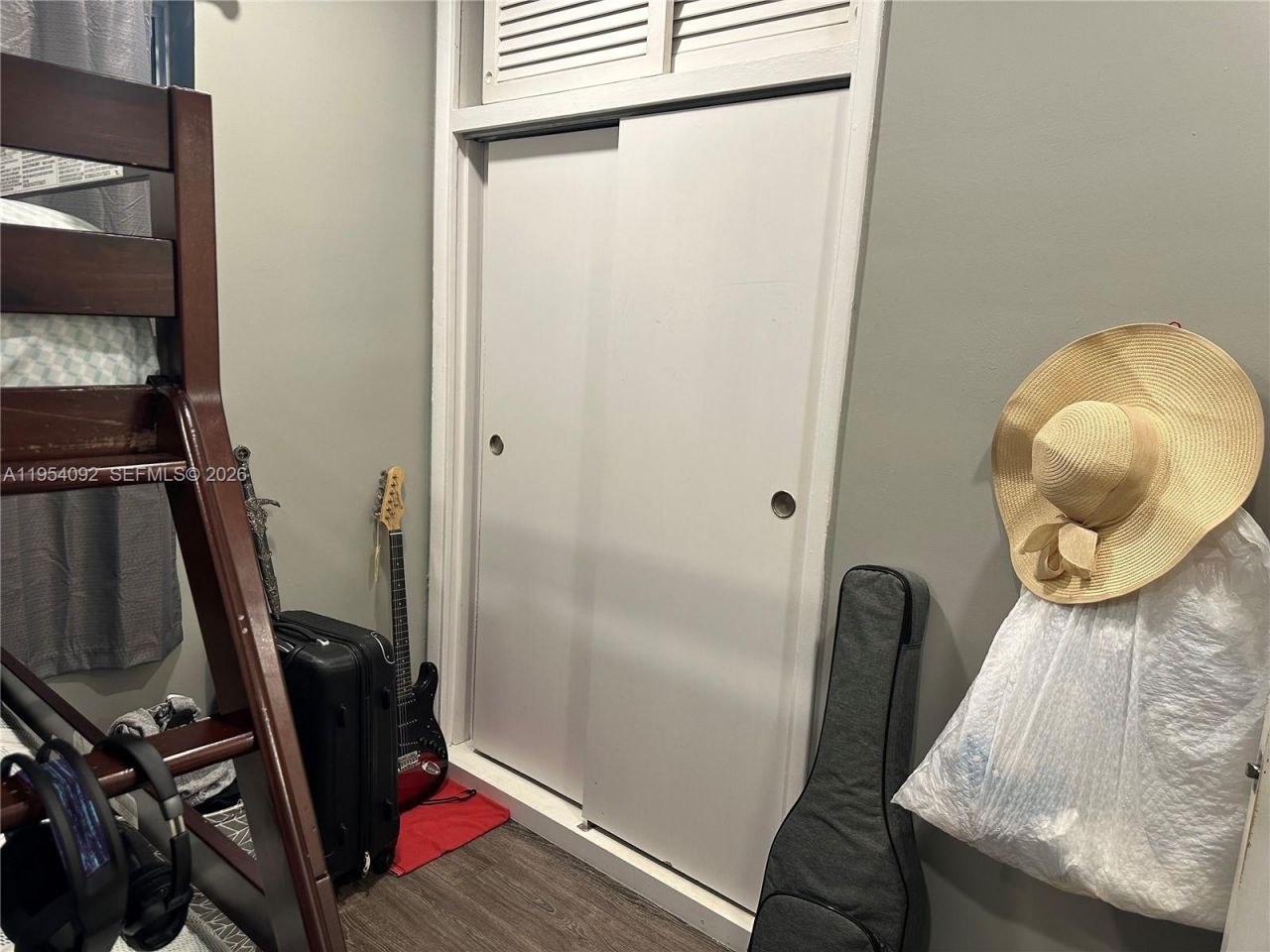 5700 SW 54th Ter, Davie, FL 33314 Photo