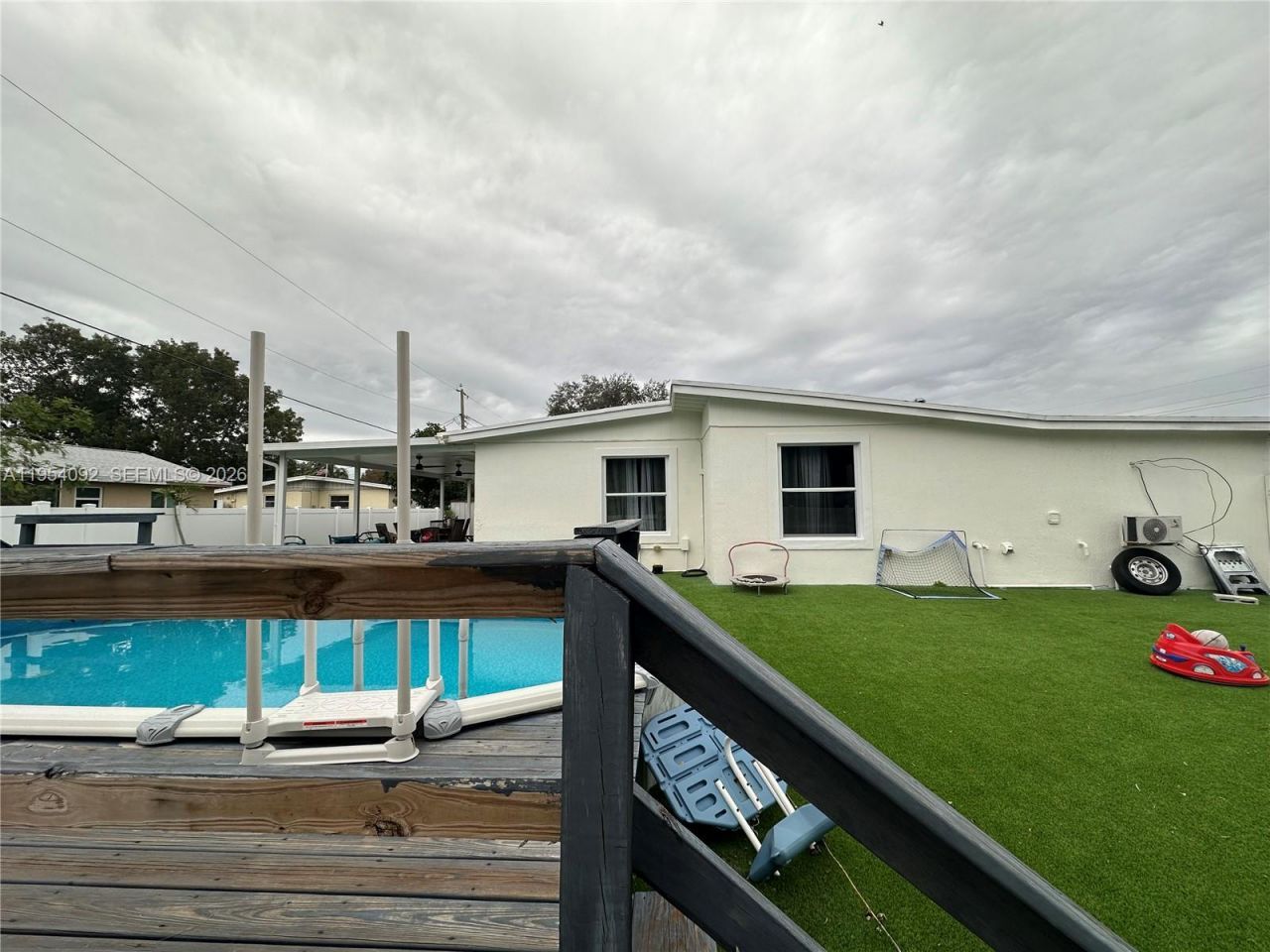 5700 SW 54th Ter, Davie, FL 33314 Photo