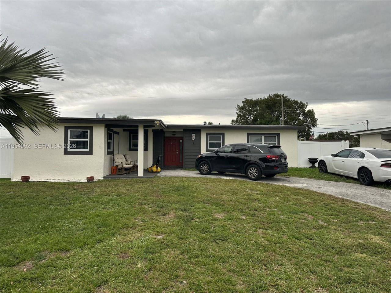 5700 SW 54th Ter, Davie, FL 33314 Photo