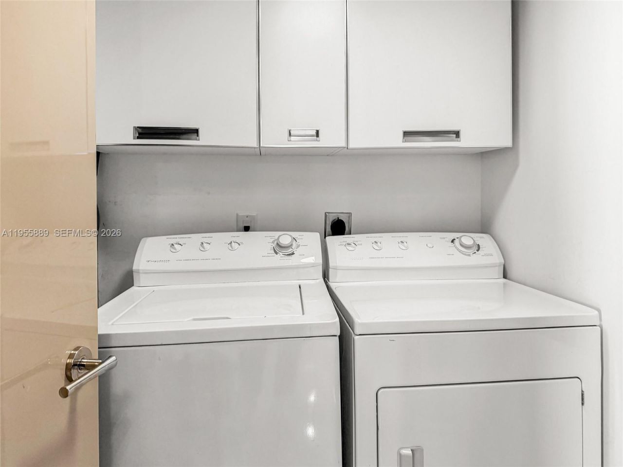 18201 Collins Ave, Unit 709, Sunny Isles Beach, FL 33160 Photo