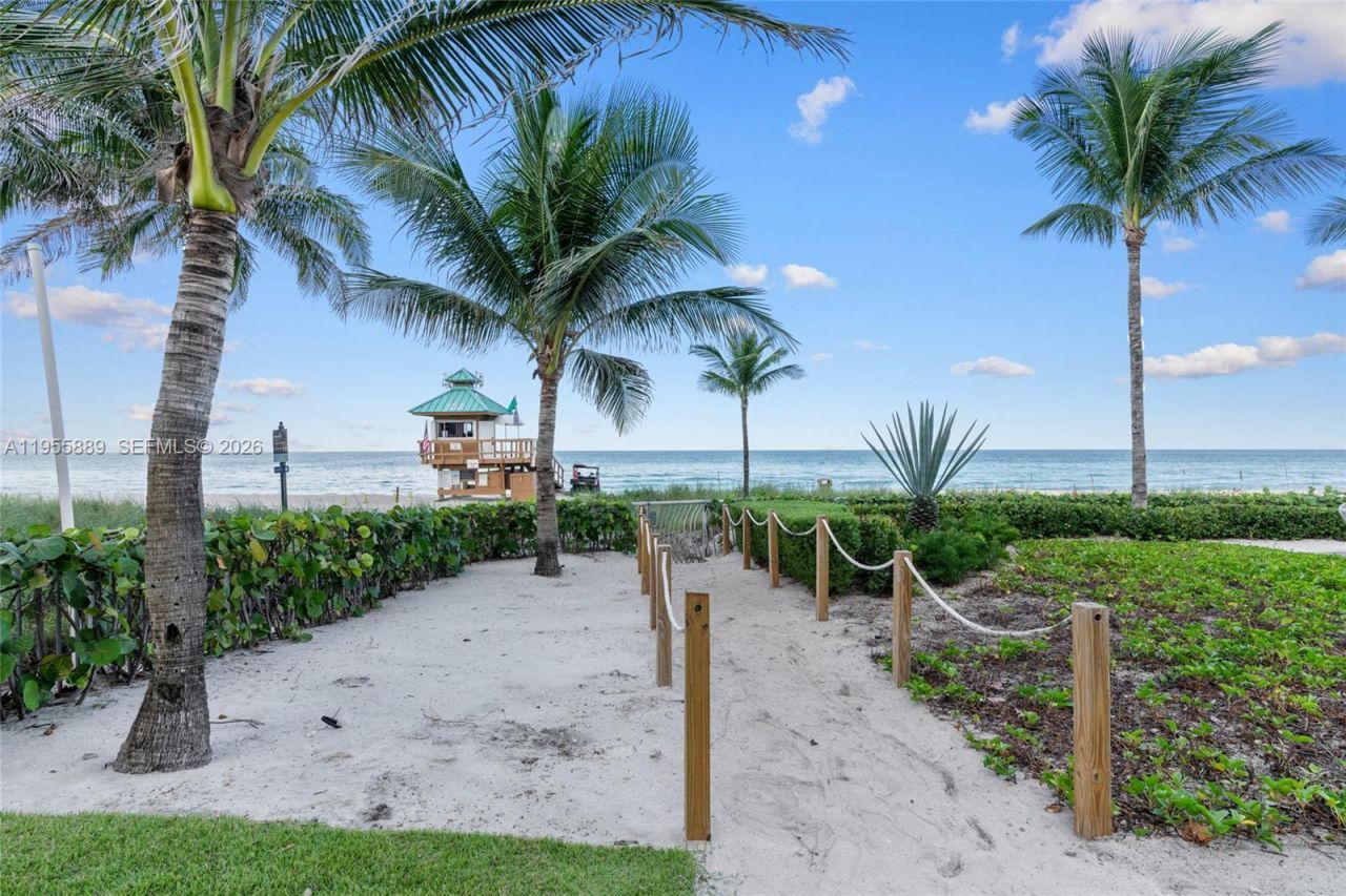 18201 Collins Ave, Unit 709, Sunny Isles Beach, FL 33160 Photo