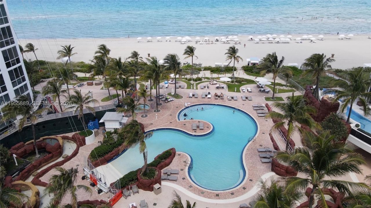 18201 Collins Ave, Unit 709, Sunny Isles Beach, FL 33160 Photo