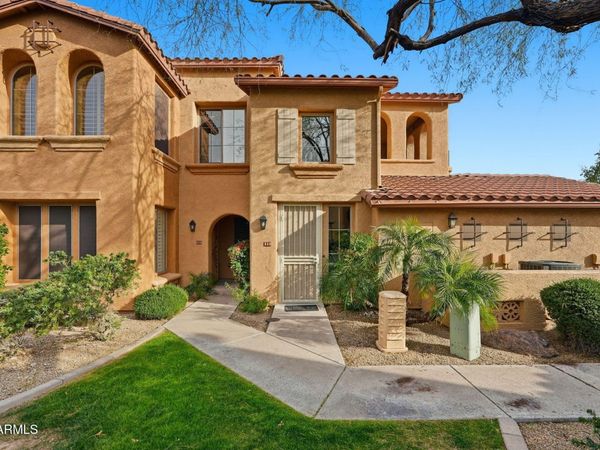 10655 N 9TH Street, Unit 212, Phoenix, AZ 85020