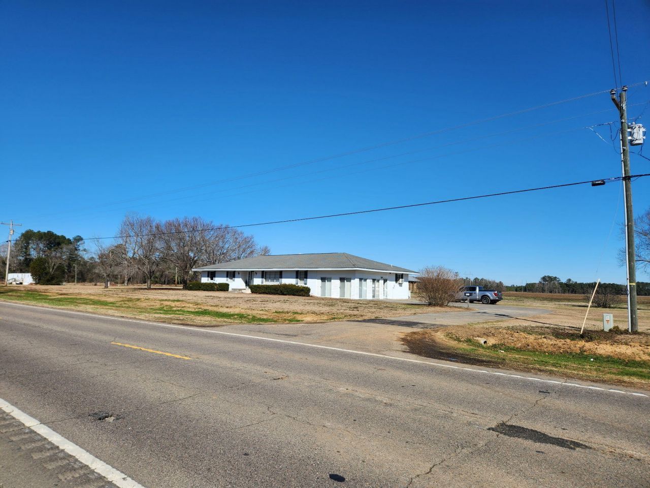 9851 Charleston Highway Photo 5