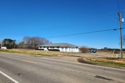 9851 Charleston Highway photo 4