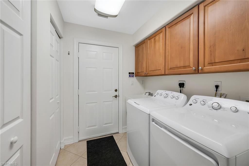 1285 Rialto Way, Unit 102, Naples, FL 34114 Photo