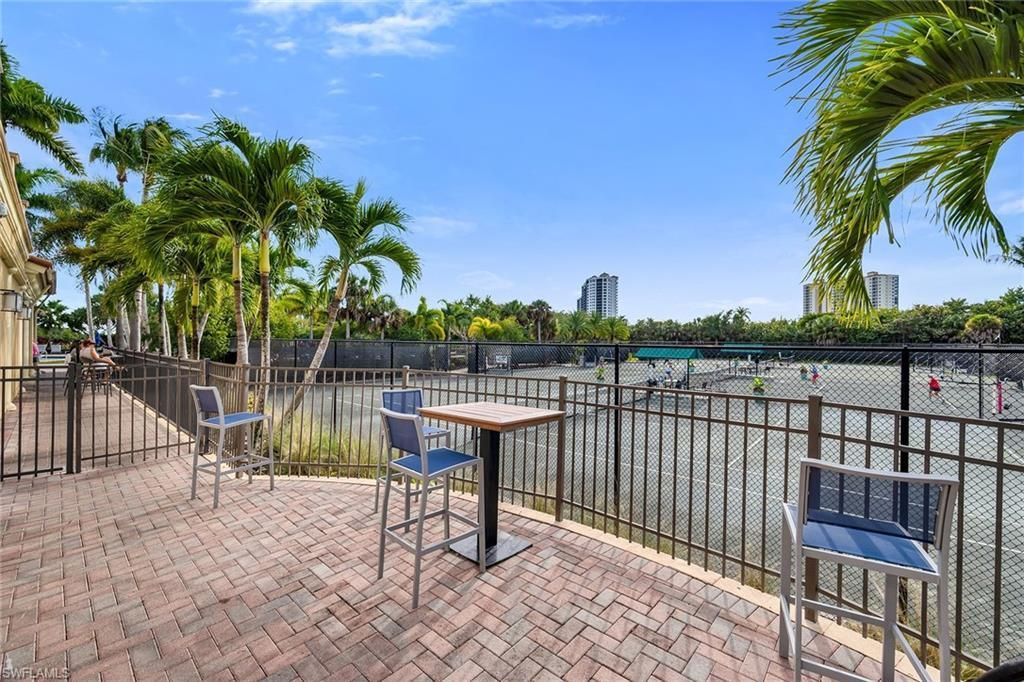 1285 Rialto Way, Unit 102, Naples, FL 34114 Photo