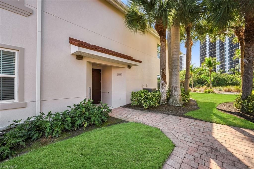 1285 Rialto Way, Unit 102, Naples, FL 34114 Photo