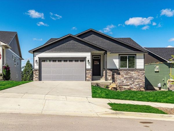 4229 W Tolliver Ct, Spokane, WA 99208