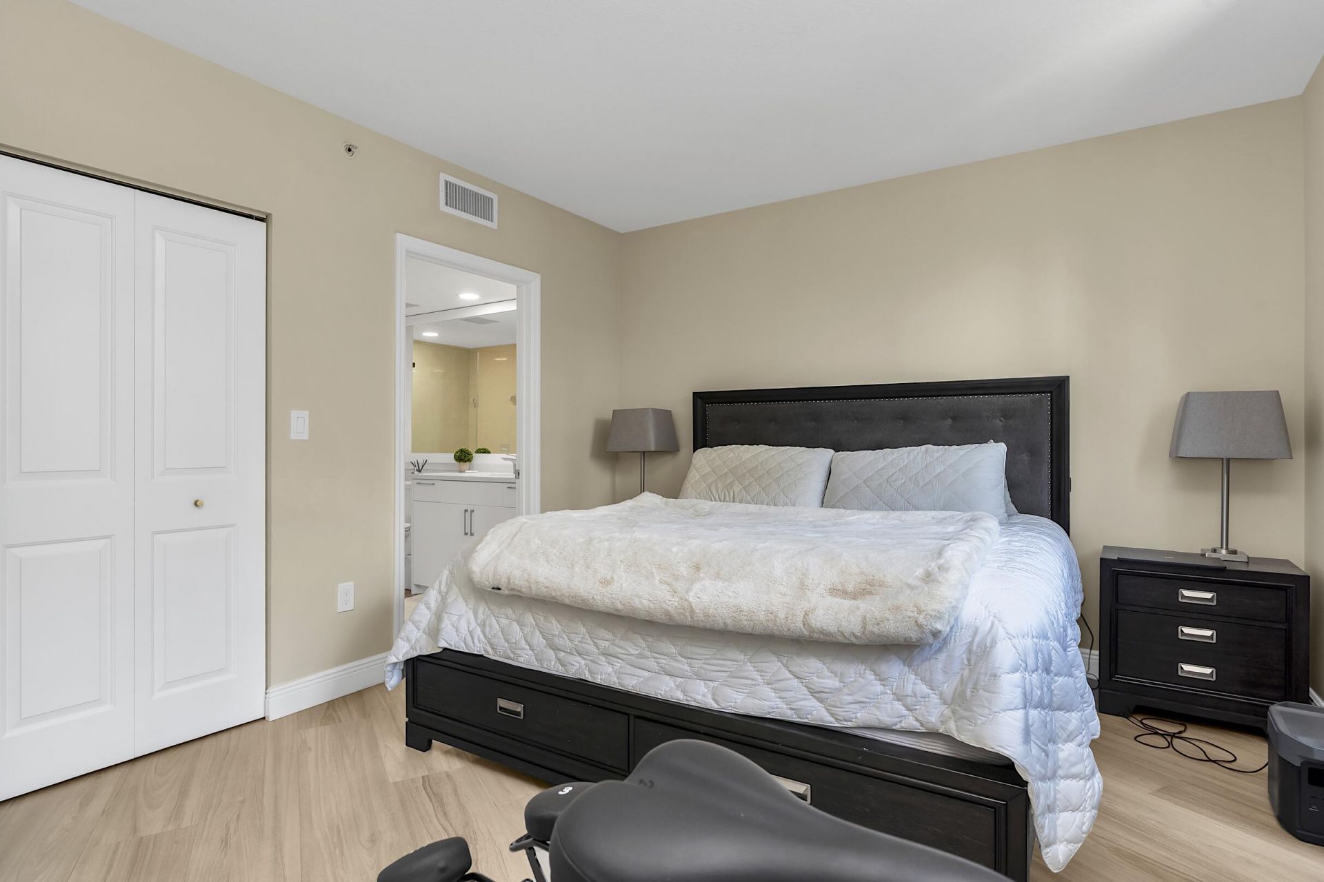 347 N New River Drive E, Unit 1007, Fort Lauderdale, FL 33301 Photo