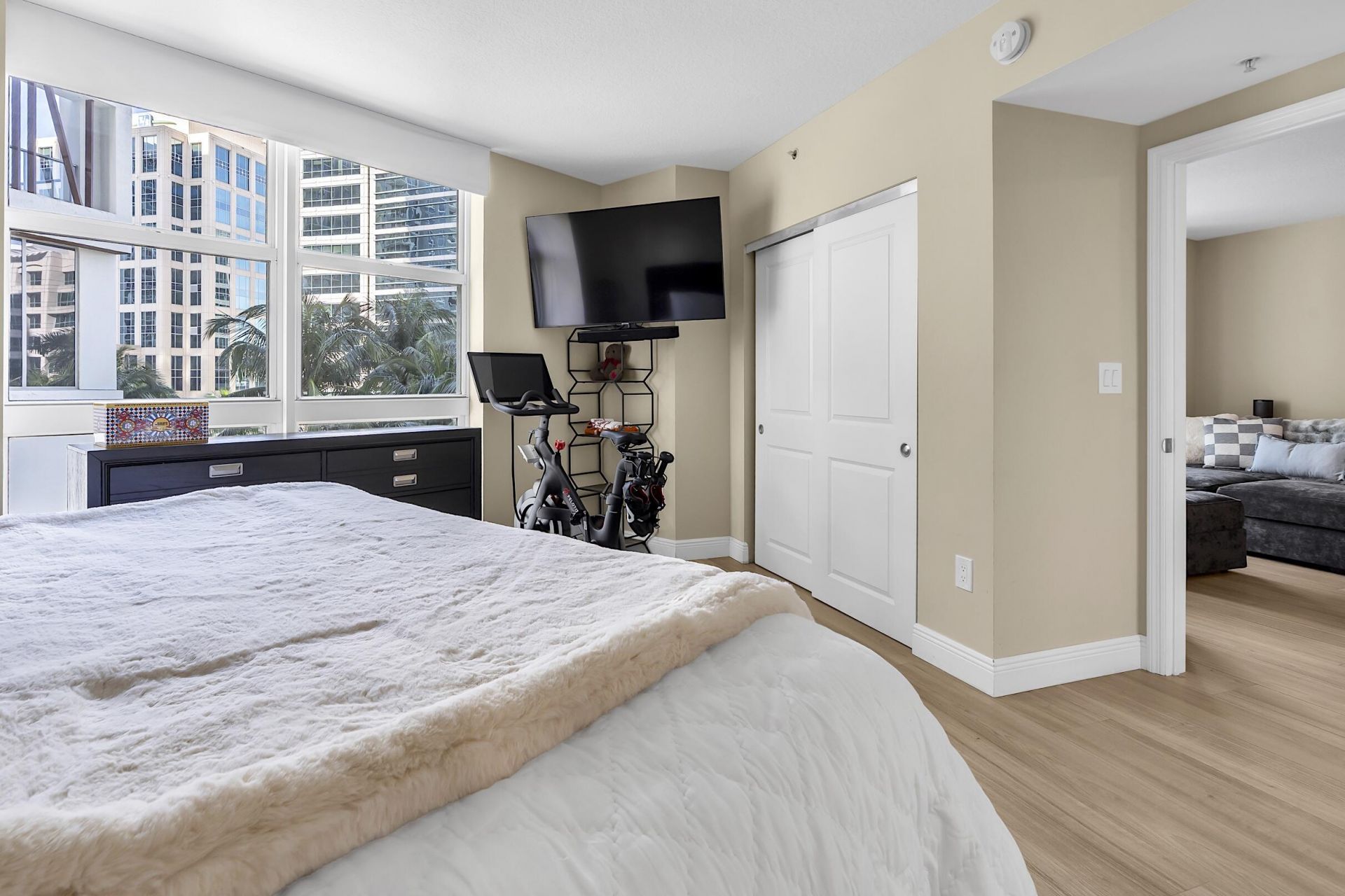 347 N New River Drive E, Unit 1007, Fort Lauderdale, FL 33301 Photo