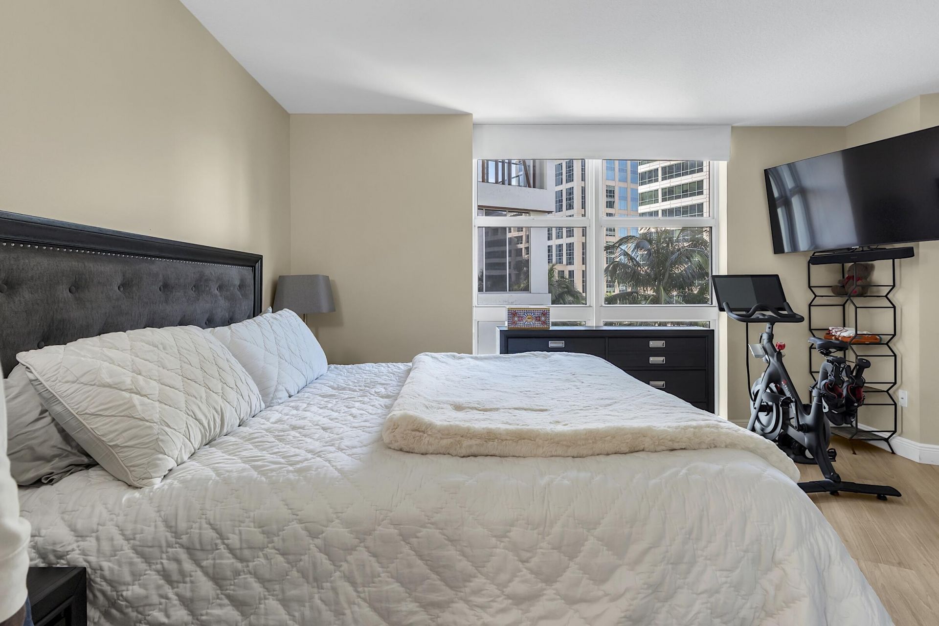 347 N New River Drive E, Unit 1007, Fort Lauderdale, FL 33301 Photo