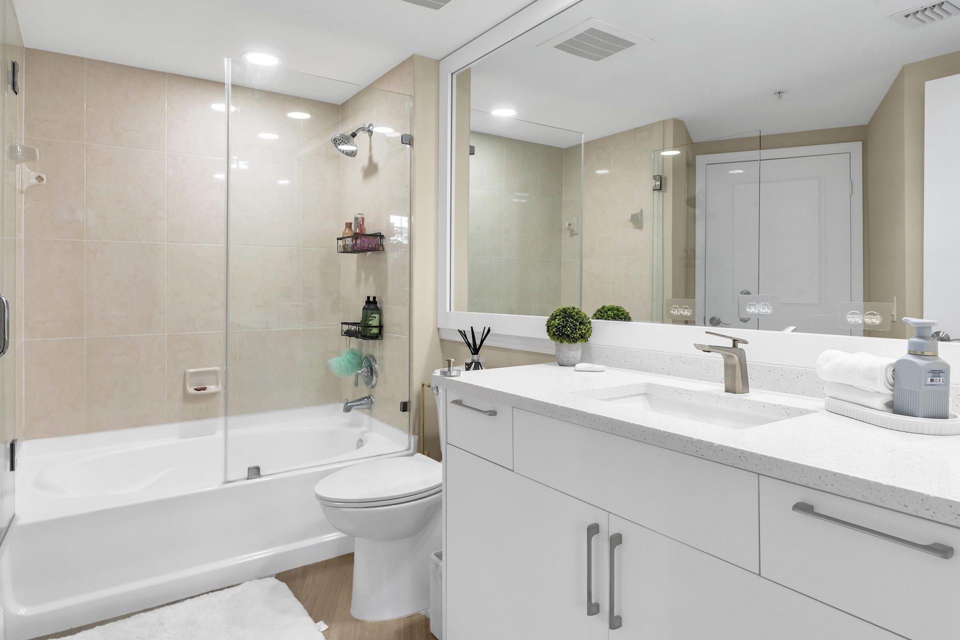 347 N New River Drive E, Unit 1007, Fort Lauderdale, FL 33301 Photo