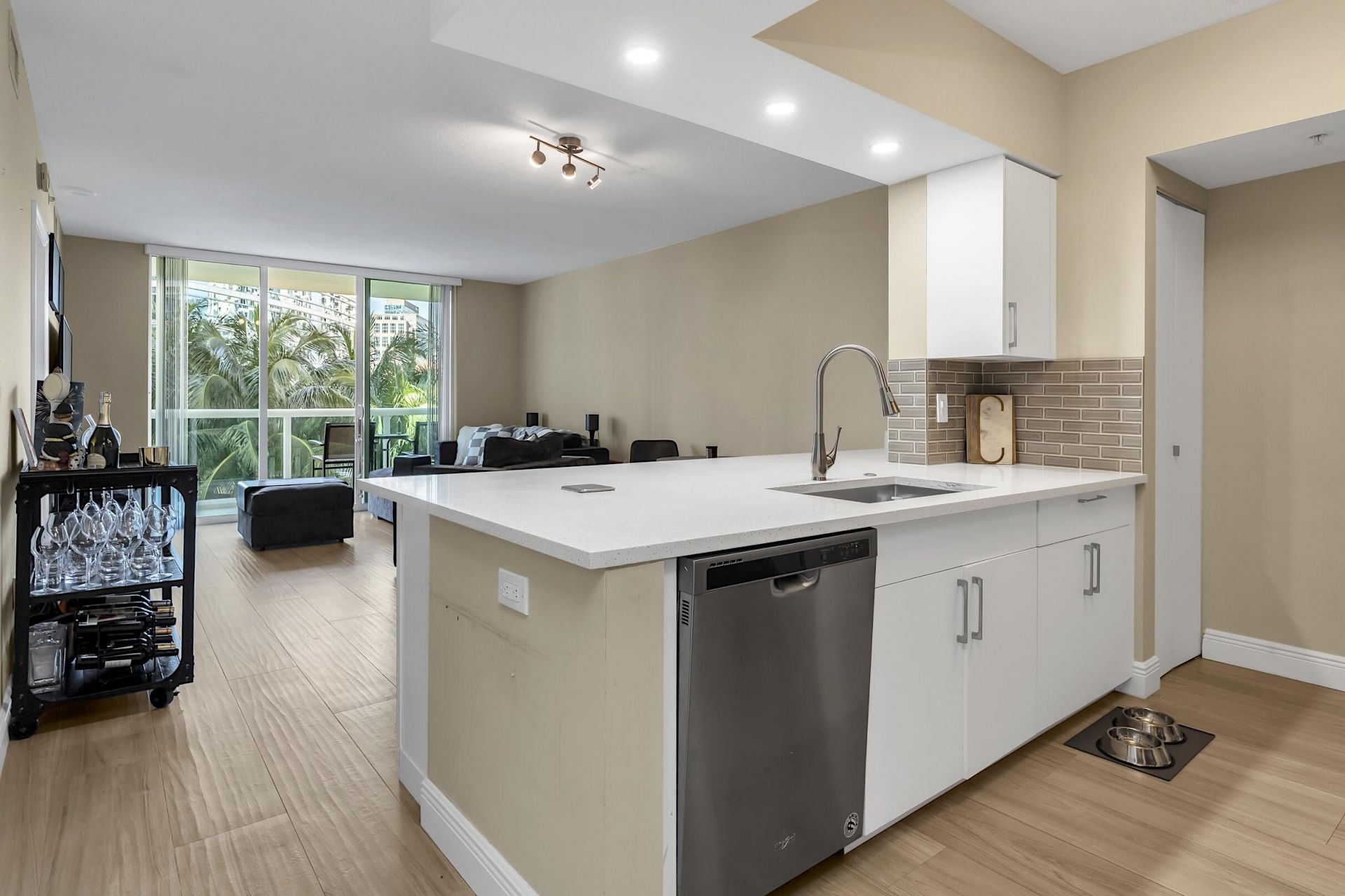 347 N New River Drive E, Unit 1007, Fort Lauderdale, FL 33301 Photo