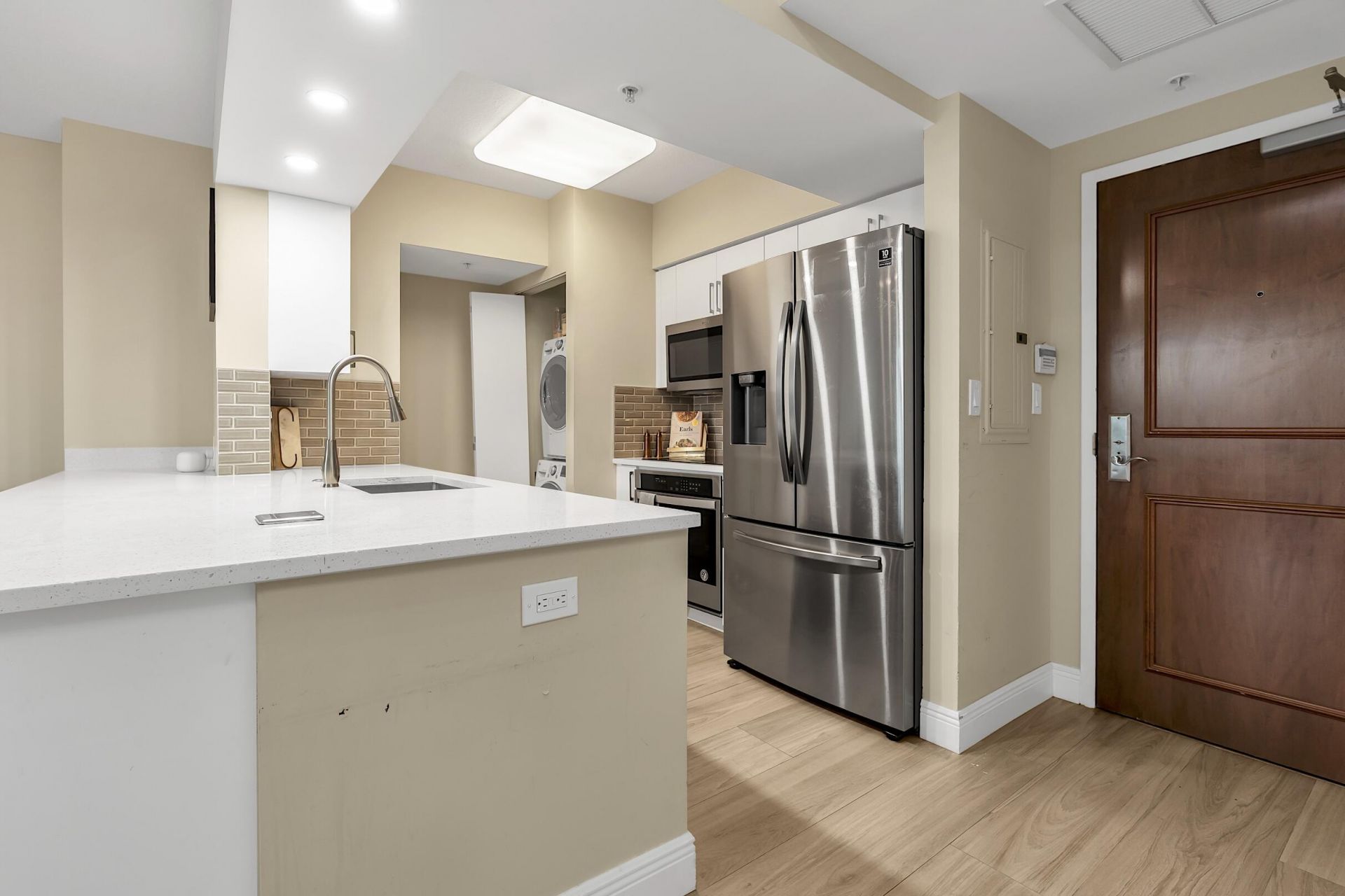 347 N New River Drive E, Unit 1007, Fort Lauderdale, FL 33301 Photo