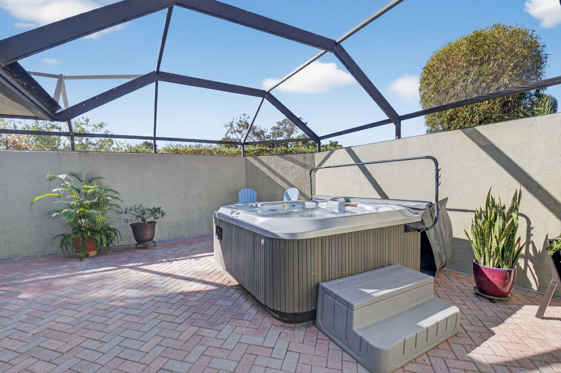 5470 NW 3rd Terrace, Boca Raton, FL 33487 Photo