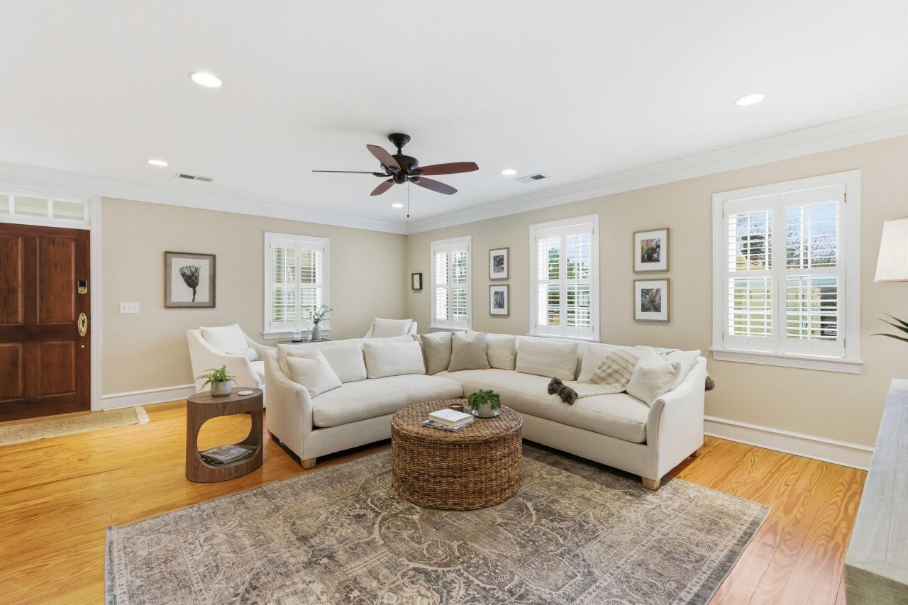 79 Society Street Photo 4