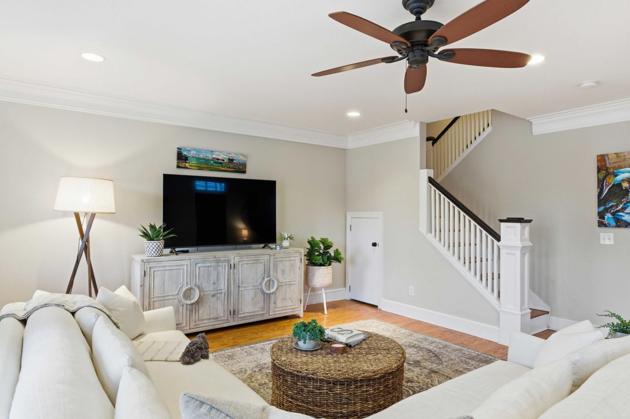 79 Society Street Photo 6