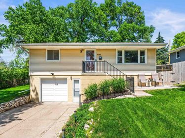 6146 Charles Street, Omaha, NE 68132