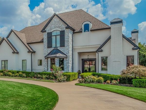 46 W Buckingham Drive, Rogers, AR 72758