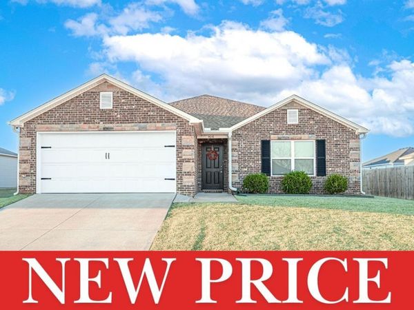 408 W Pittsfield Street, Siloam Springs, AR 72761