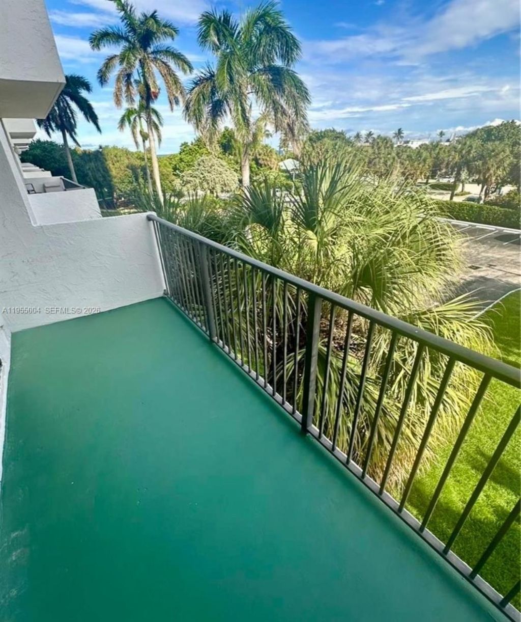 1201 S Ocean Dr, Unit 318S, Hollywood, FL 33019 Photo