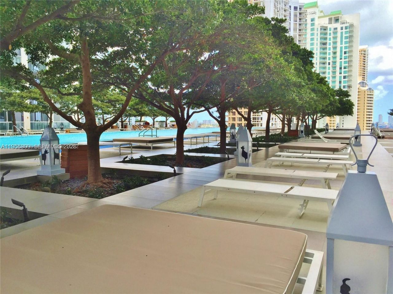 475 Brickell Ave, Unit 3013, Miami, FL 33131 Photo