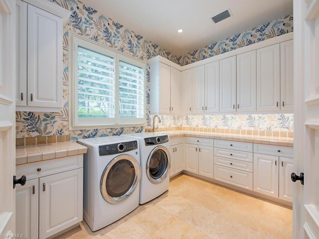 3123 Dahlia Way, Naples, FL 34105 Photo