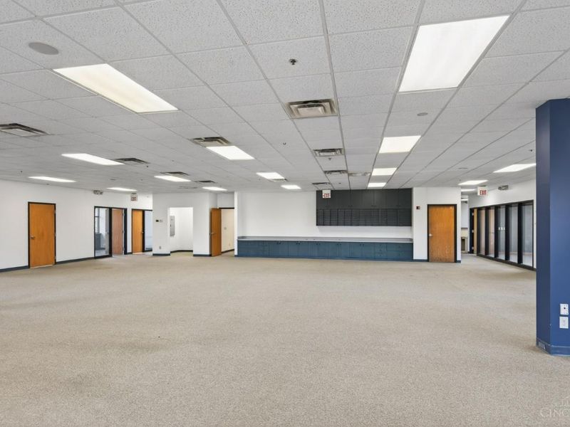 10641 Techwoods Circle, Blue Ash, OH 45242 Photo 8