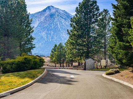 240 Forest Hill Way, Gardnerville, NV 89460 Photo
