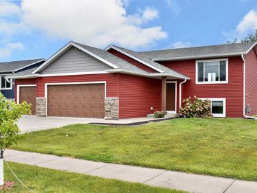 1025 Majestic Street, Wabasha, MN 55981