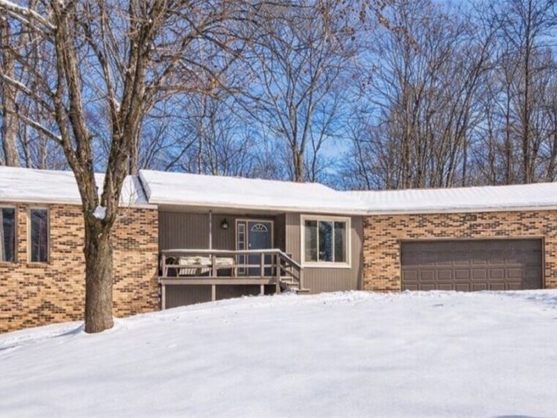 2955 Tarkman Drive, Nashport, OH 43830 Photo 1