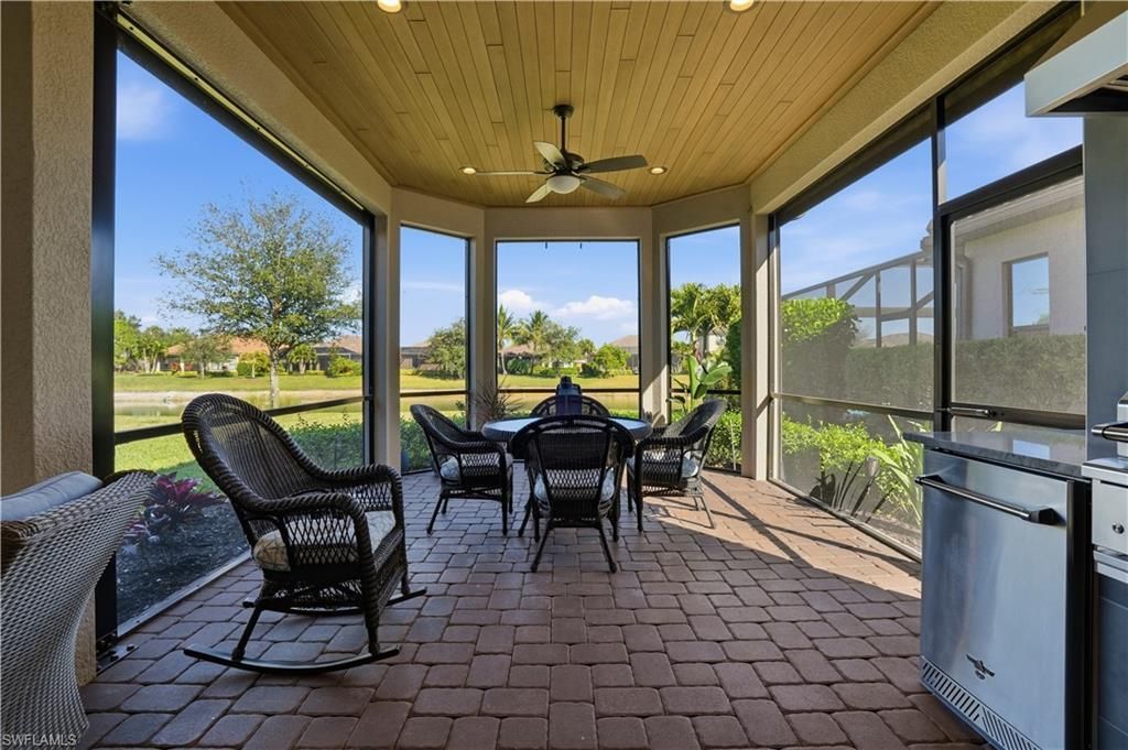 8665 Dilillo Ct, Naples, FL 34119 Photo