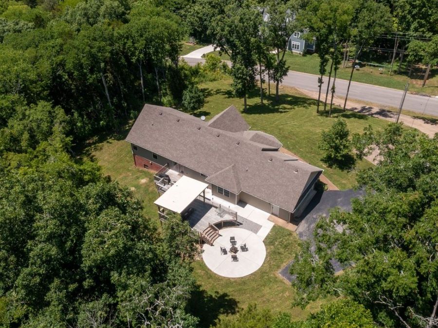 Property Image 38