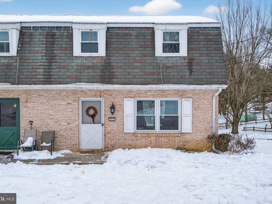 311 Fulton Street, Akron, PA 17501 Main Photo