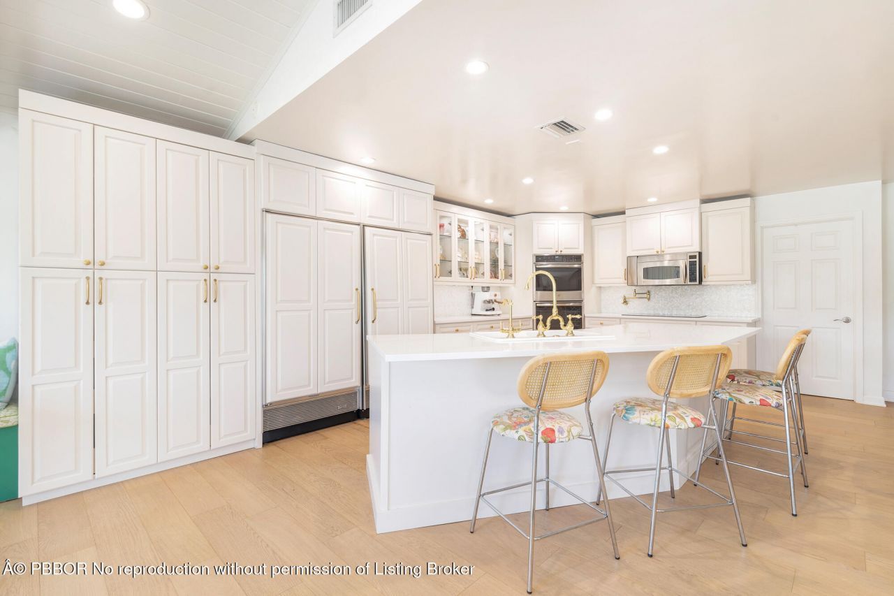 3125 Embassy Drive, West Palm Beach, FL 33401 Photo