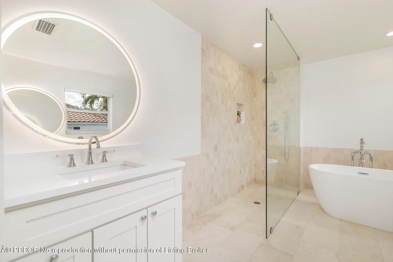 3125 Embassy Drive, West Palm Beach, FL 33401 Photo