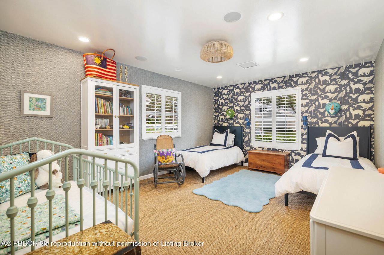 3125 Embassy Drive, West Palm Beach, FL 33401 Photo