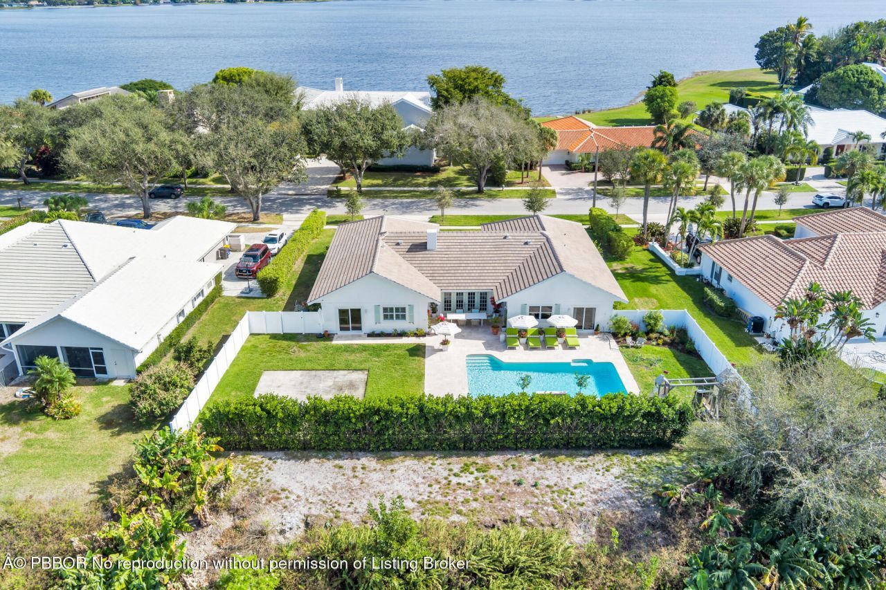 3125 Embassy Drive, West Palm Beach, FL 33401 Photo