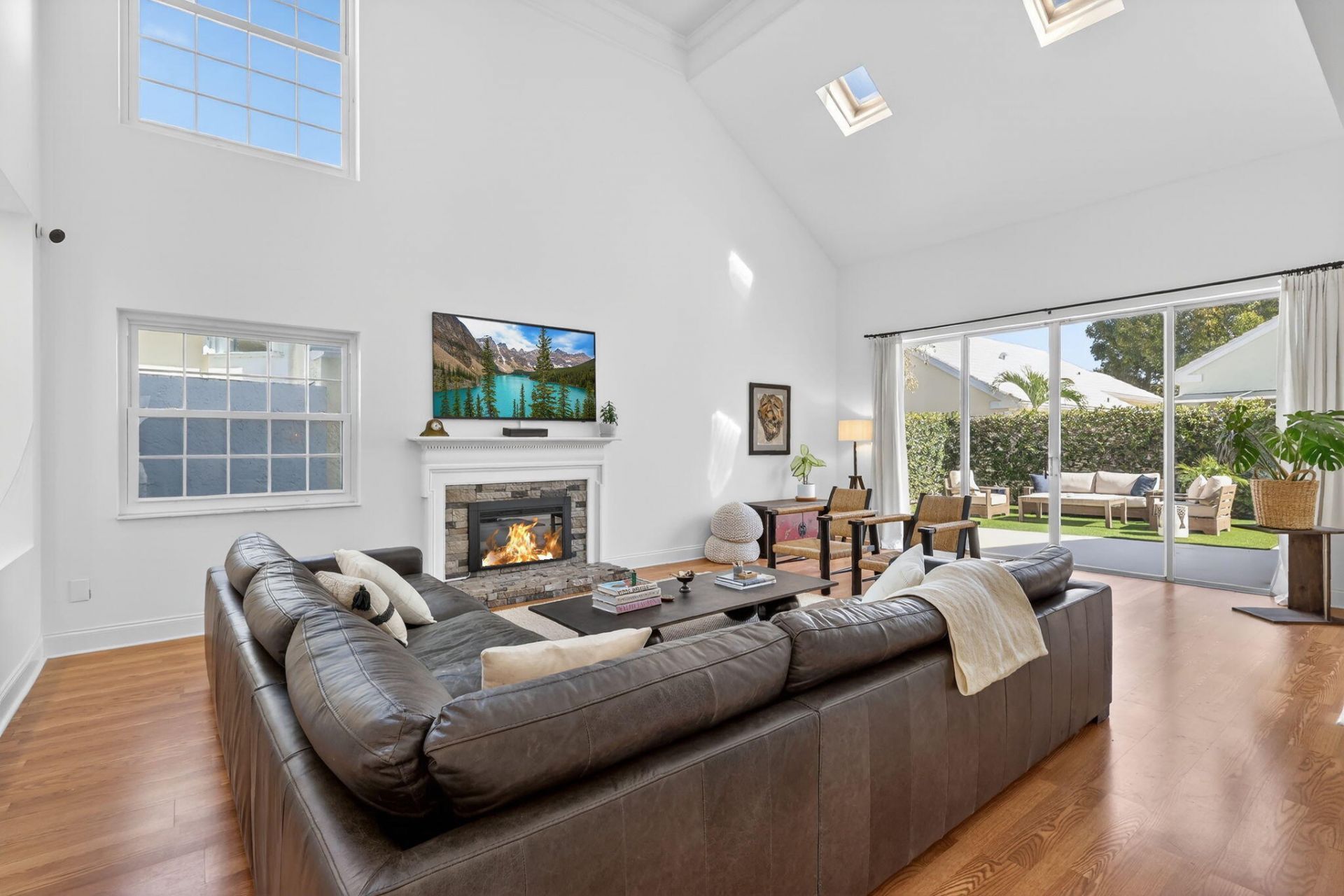 45 Windsor Lane, Palm Beach Gardens, FL 33418 Photo