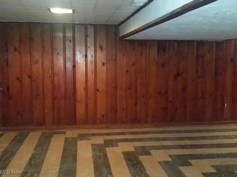 13809 Christine Avenue, Garfield Heights, OH 44105 Photo 12