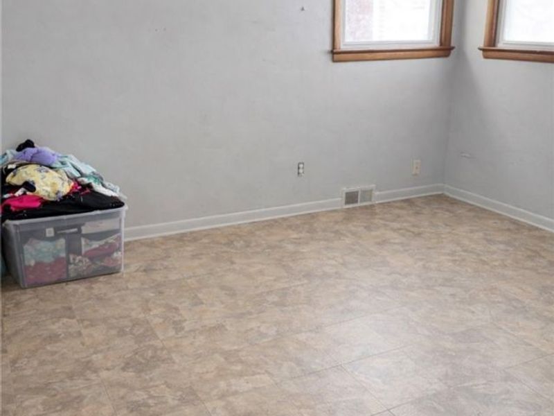 13809 Christine Avenue, Garfield Heights, OH 44105 Photo 6