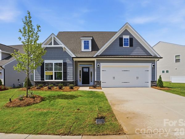 122 S Dunlavin Way, Mooresville, NC 28115