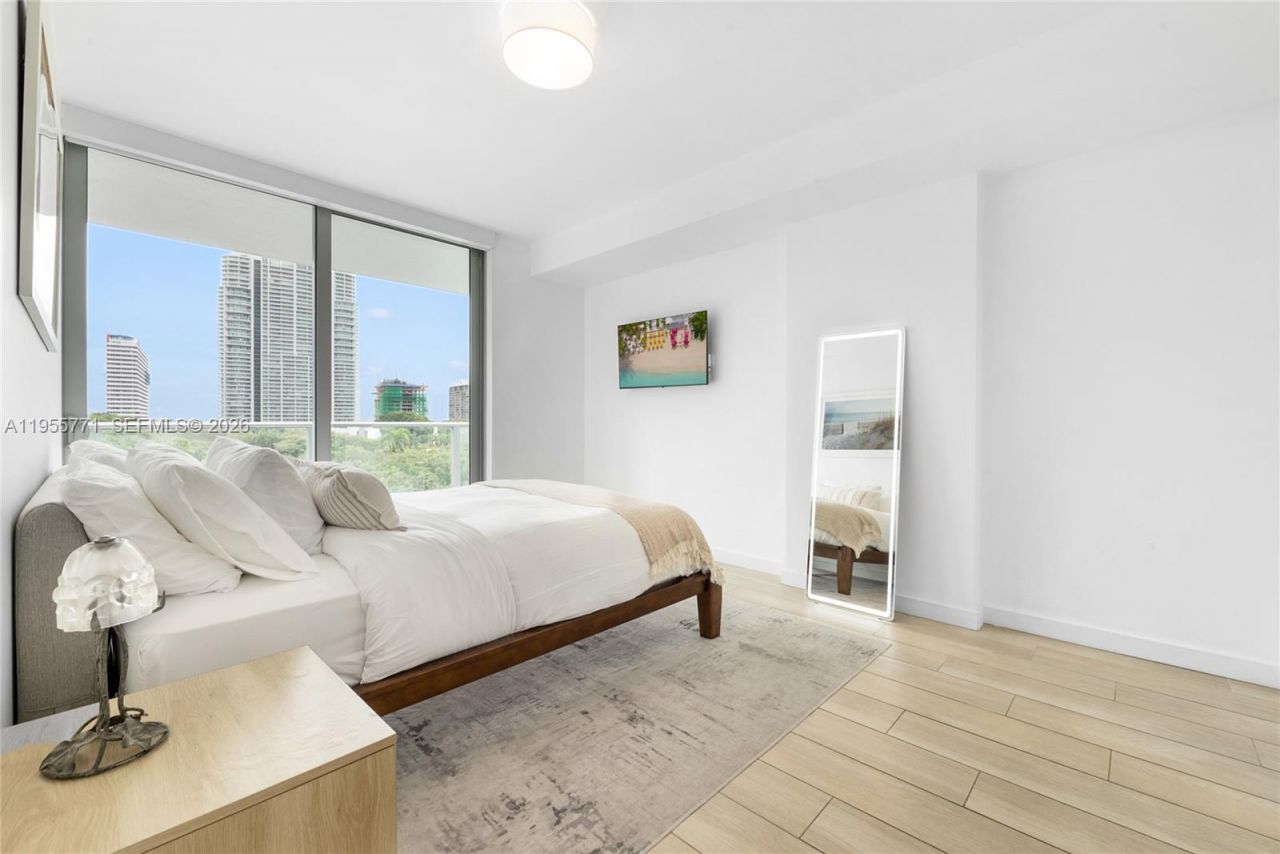 1600 SW 1st Ave, Unit 707, Miami, FL 33129 Photo